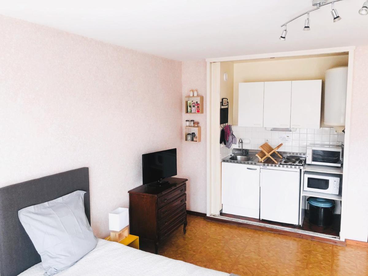Апартаменты Paisible Studio Avec Agreable Loggia 2 Mn Du Centre Экс-ле-Бен Экстерьер фото